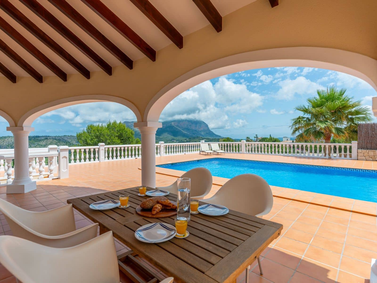 5 camera da letto Villa in vendita in La Sella con piscina garage - 1.070.000 € (Rif: 9912256)
