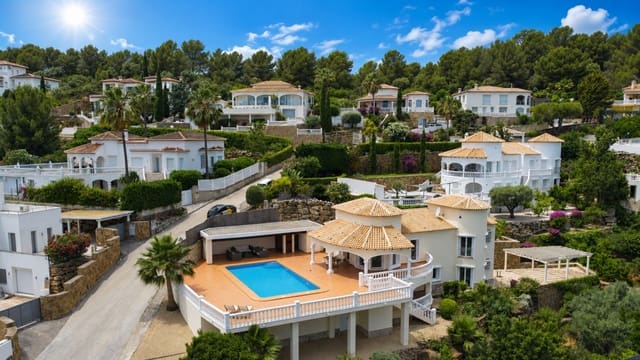 5 camera da letto Villa in vendita in La Sella con piscina garage - 1.070.000 € (Rif: 9912256)