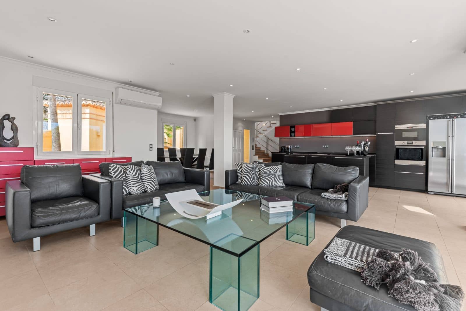 Chalet de 3 habitaciones en Benissa en venta con piscina garaje - 1.990.000 € (Ref: 9965730)