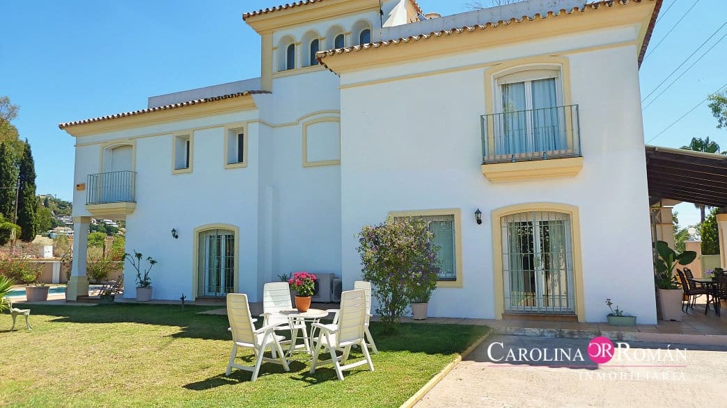 4 chambre Maison de Ville à vendre à Benahavis avec piscine garage - 1 499 999 € (Ref: 8521000)