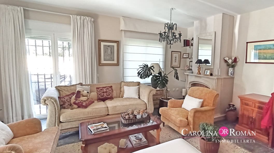 4 chambre Maison de Ville à vendre à Benahavis avec piscine garage - 1 499 999 € (Ref: 8521000)