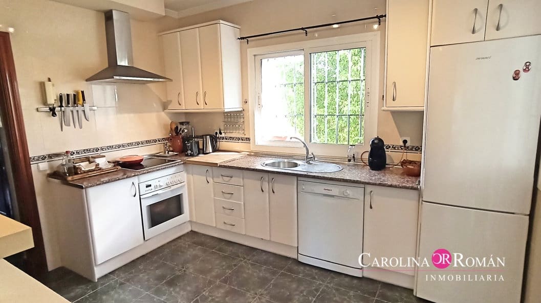 4 chambre Maison de Ville à vendre à Benahavis avec piscine garage - 1 499 999 € (Ref: 8521000)