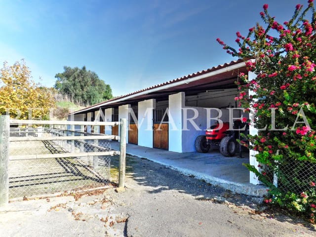 8 quarto Quinta/Casa Rural para venda em Sotogrande com piscina garagem - 3 950 000 € (Ref: 8524521)