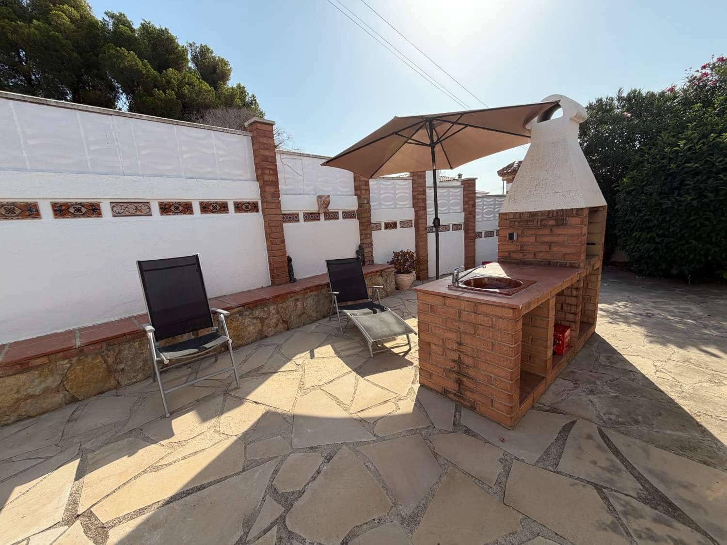 2 bedroom Villa for sale in Mont-roig del Camp with garage - € 280,000 (Ref: 10012909)