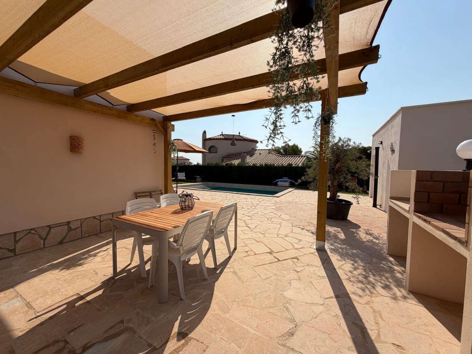 3 sypialnia Willa na sprzedaż w L'Ametlla de Mar z basenem garażem - 550 000 € (Ref: 10031553)