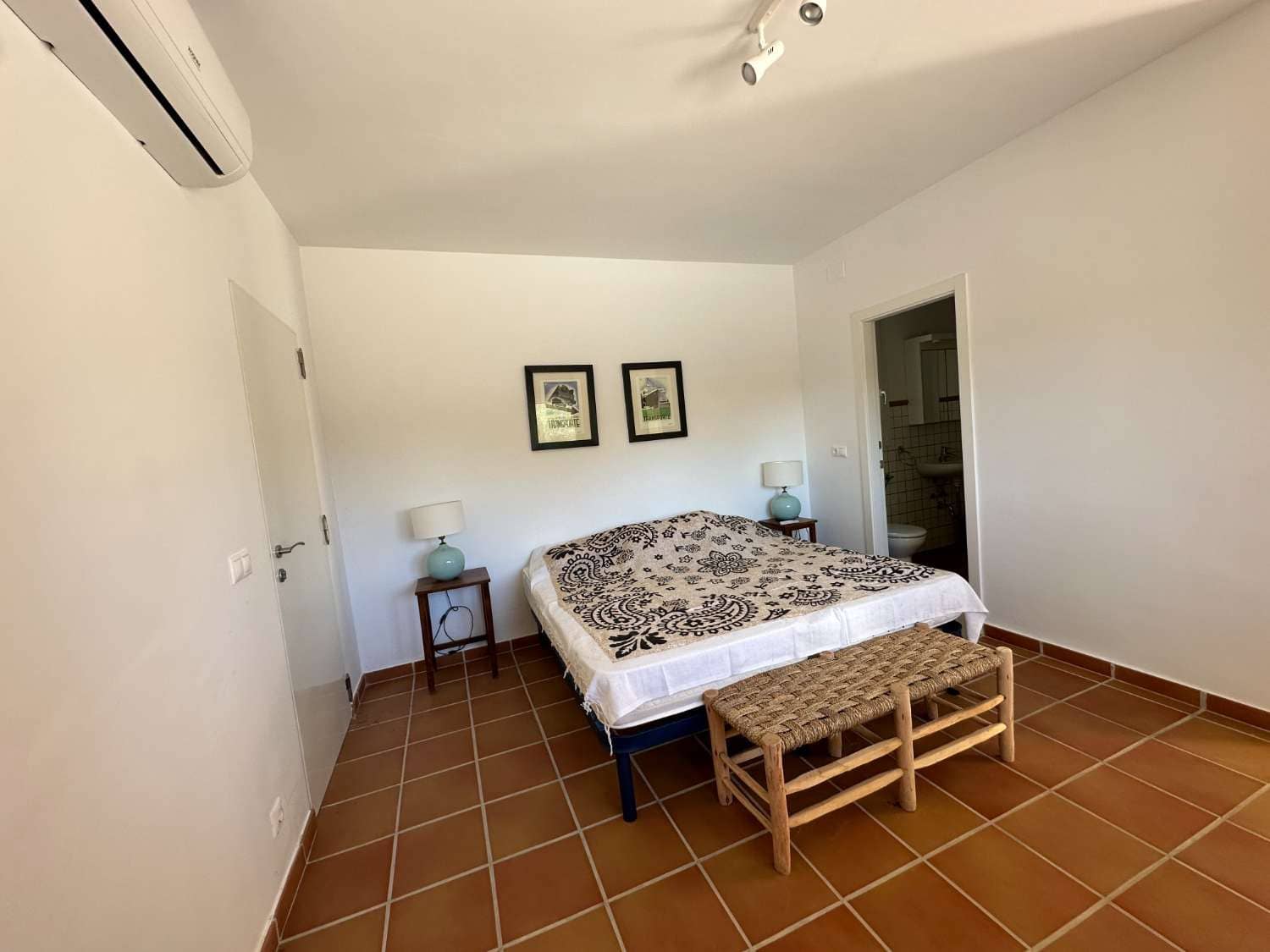 4 bedroom Villa for sale in L'Ametlla de Mar with pool - € 440,000 (Ref: 10132618)