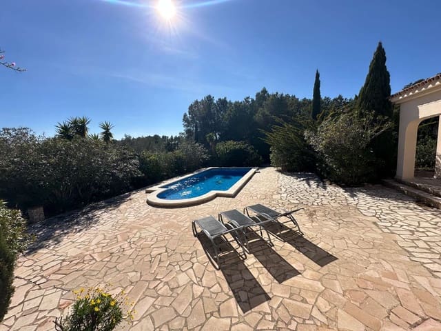 4 bedroom Villa for sale in L'Ametlla de Mar with pool - € 440,000 (Ref: 10132618)