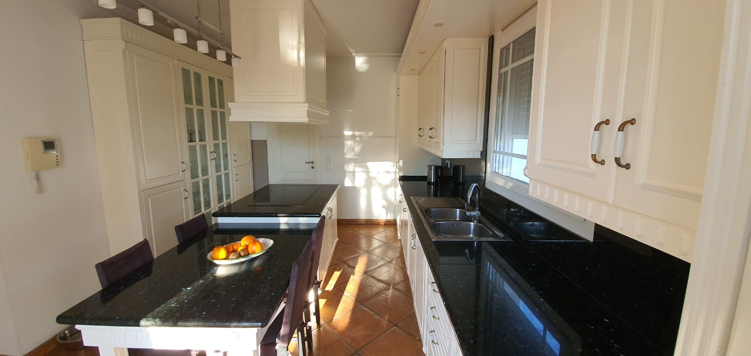 Chalet de 7 habitaciones en Mont-roig del Camp en venta con piscina garaje - 795.000 € (Ref: 5692327)