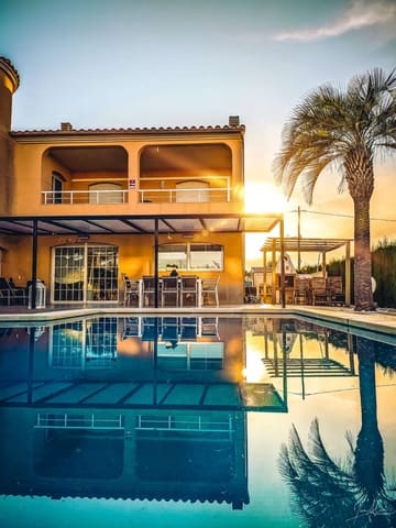 5 makuuhuone Huvila myytävänä paikassa L'Ametlla de Mar mukana uima-altaan - 1 800 000 € (Ref: 7458953)