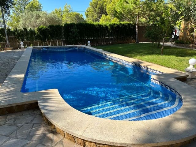 5 makuuhuone Huvila myytävänä paikassa L'Ametlla de Mar mukana uima-altaan - 1 200 000 € (Ref: 7797606)