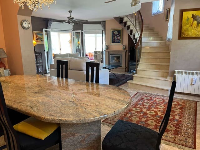 3 bedroom Villa for sale in Pratdip - € 329,000 (Ref: 7839624)