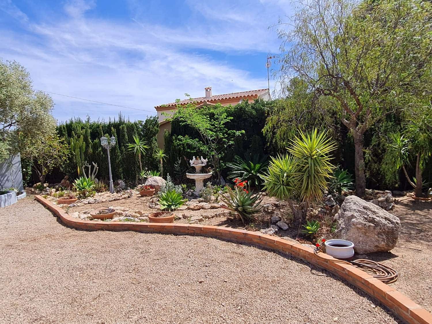 3 bedroom Villa for sale in Pratdip - € 329,000 (Ref: 7839624)