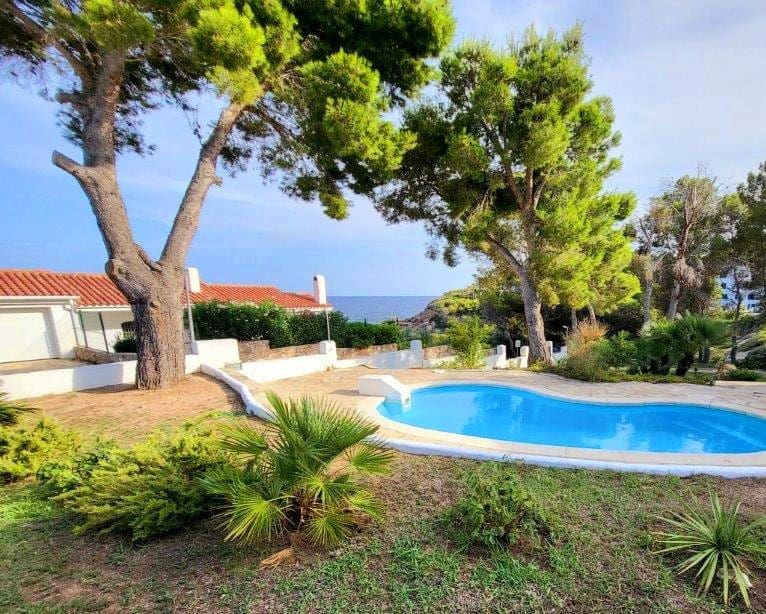 4 bedroom Townhouse for sale in L'Ametlla de Mar with pool - € 439,000 (Ref: 8522788)