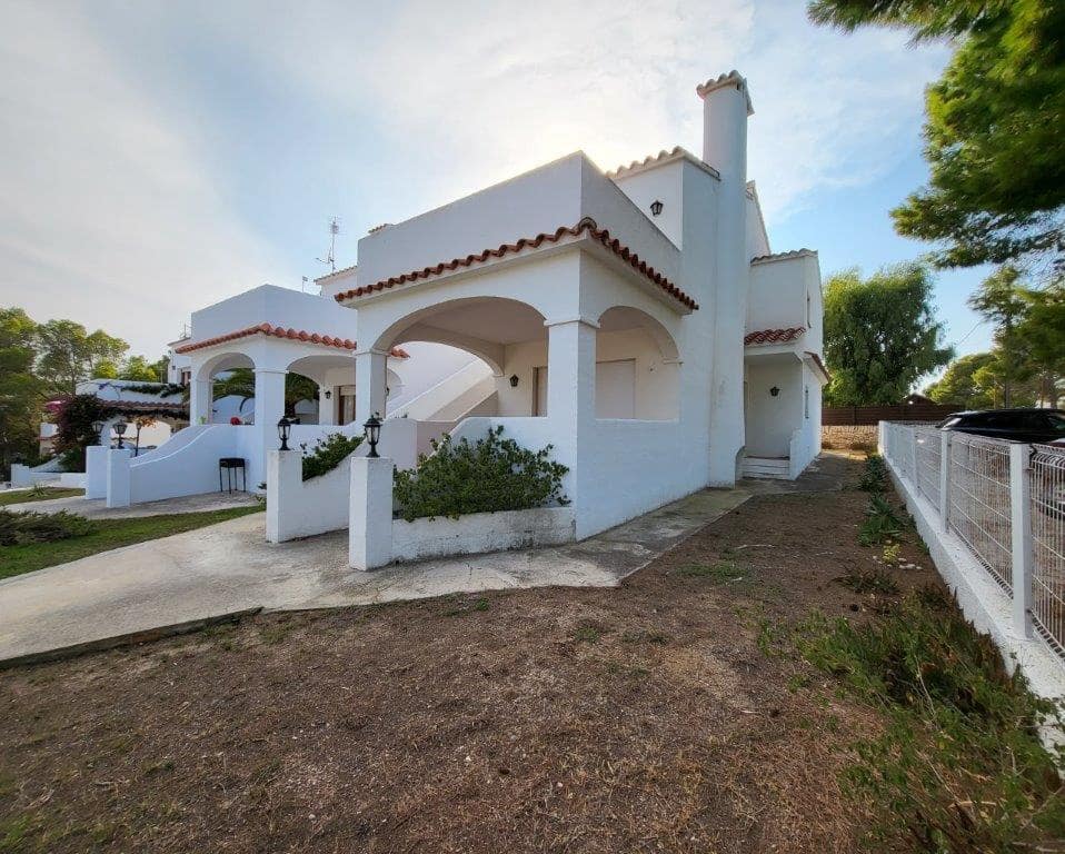 4 bedroom Townhouse for sale in L'Ametlla de Mar with pool - € 439,000 (Ref: 8522788)