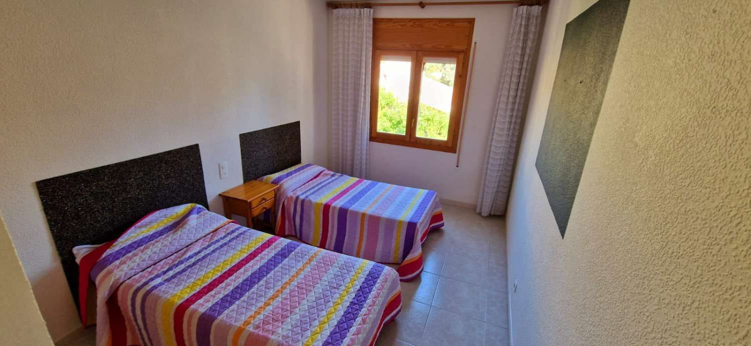 4 bedroom Townhouse for sale in L'Ametlla de Mar with pool - € 439,000 (Ref: 8522788)