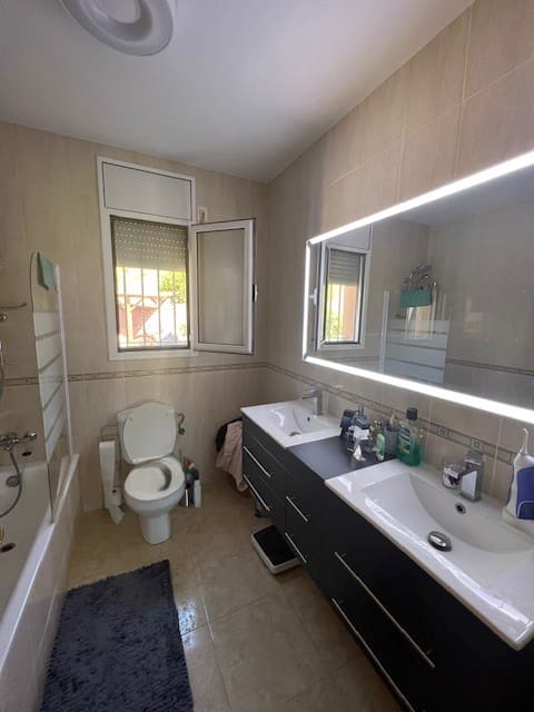 4 soverom Villa til salgs i L'Ametlla de Mar med svømmebasseng garasje - € 500 000 (Ref: 8742978)