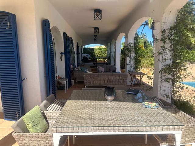 6 Zimmer Villa zu verkaufen in L'Ametlla de Mar mit Pool - 1.250.000 € (Ref: 8836425)