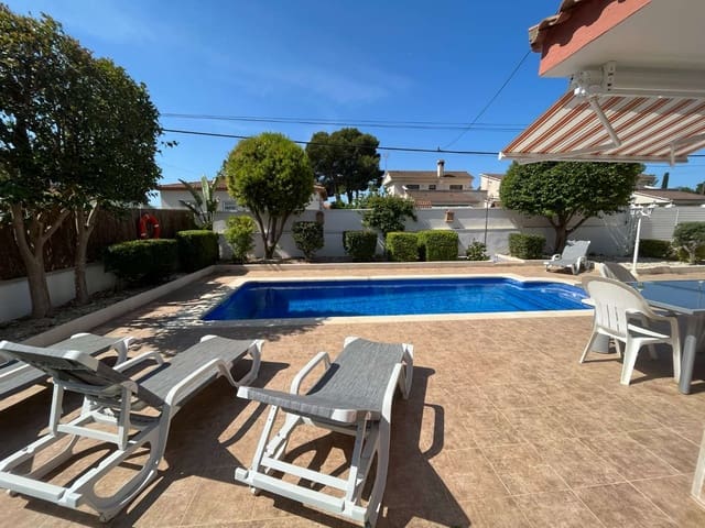 3 soverom Villa til salgs i Mont-roig del Camp med svømmebasseng garasje - € 360 000 (Ref: 8912621)