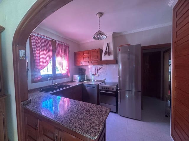 3 soverom Villa til salgs i Mont-roig del Camp med svømmebasseng garasje - € 310 000 (Ref: 8970238)