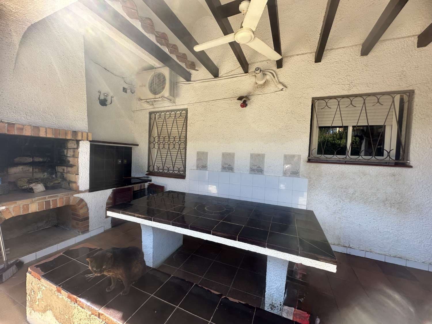 4 soverom Villa til salgs i L'Ametlla de Mar med svømmebasseng - € 349 000 (Ref: 8998188)