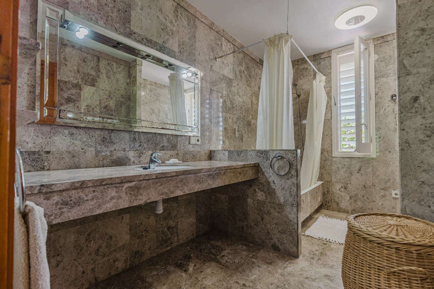 7 soverom Villa til salgs i L'Ametlla de Mar med svømmebasseng - € 1 120 000 (Ref: 9100527)