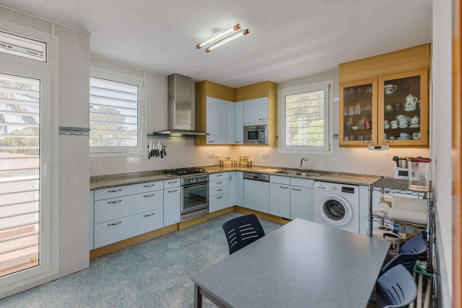 7 soverom Villa til salgs i L'Ametlla de Mar med svømmebasseng - € 1 120 000 (Ref: 9100527)