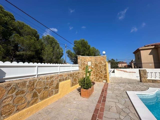 3 sovrum Villa till salu i L'Ametlla de Mar med pool - 395 000 € (Ref: 9132157)