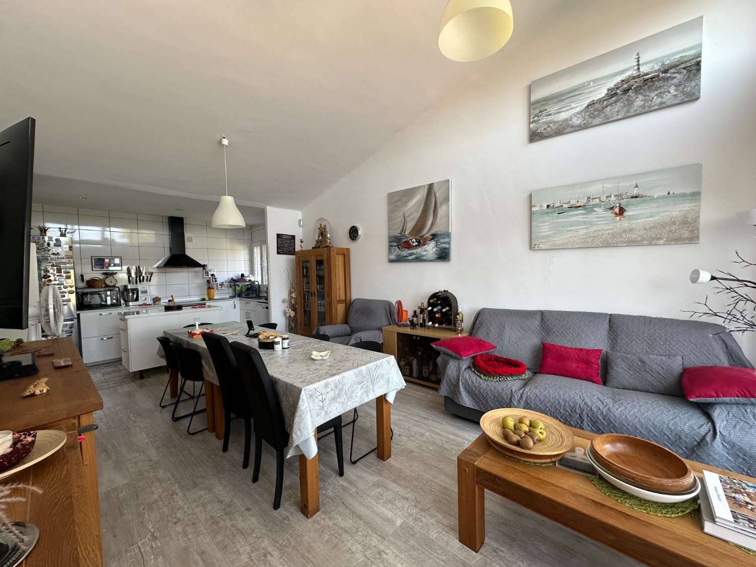 4 soveværelse Villa til salg i Pratdip med garage - € 245.000 (Ref: 9162075)