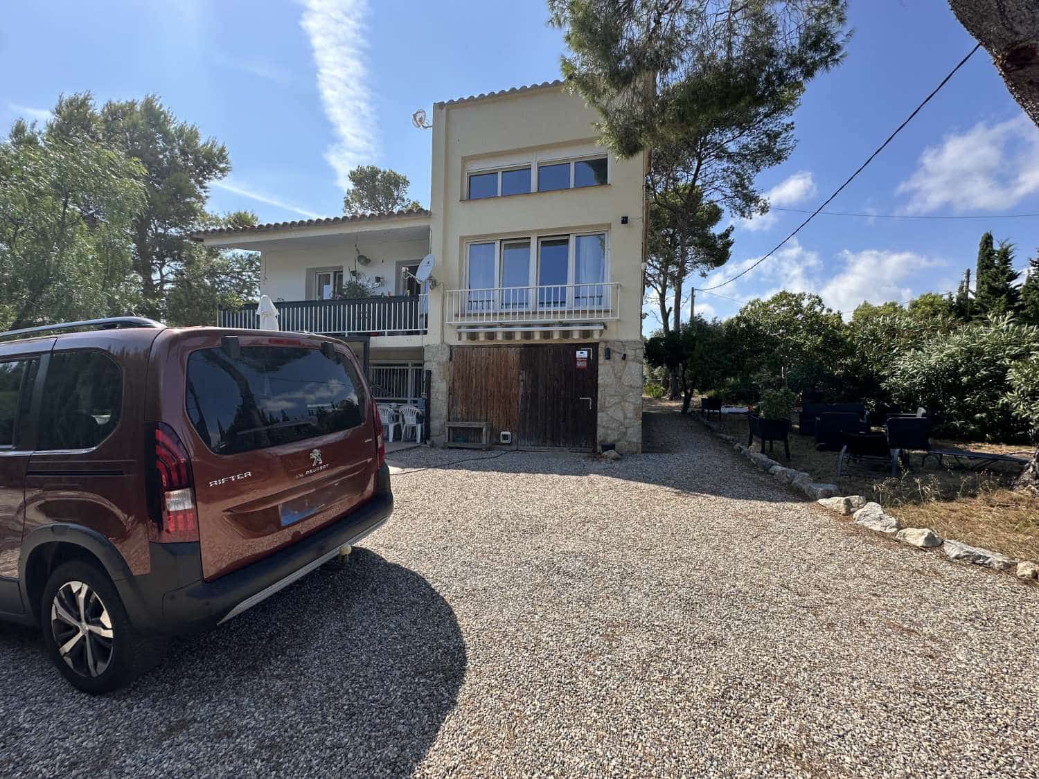 4 soveværelse Villa til salg i Pratdip med garage - € 245.000 (Ref: 9162075)