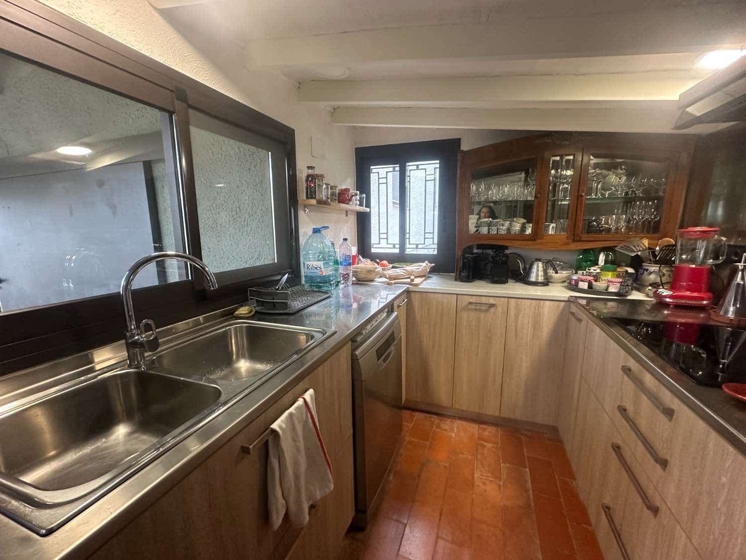 5 soveværelse Byhus til salg i Pratdip med swimmingpool - € 425.000 (Ref: 9166821)