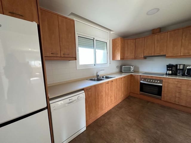 4 soverom Villa til salgs i L'Ametlla de Mar med svømmebasseng garasje - € 350 000 (Ref: 9183329)