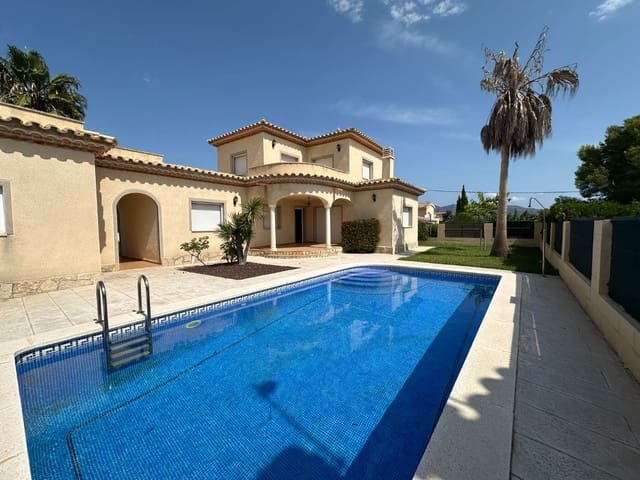 4 soverom Villa til salgs i L'Ametlla de Mar med svømmebasseng garasje - € 350 000 (Ref: 9183329)
