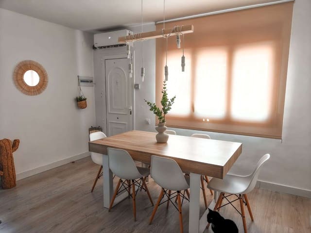 3 soverom Rekkehus til salgs i L'Ametlla de Mar med garasje - € 205 000 (Ref: 9183330)