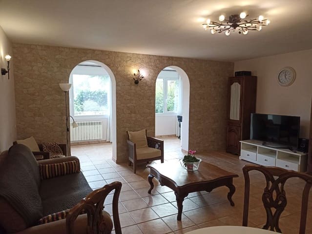 Pareado de 5 habitaciones en Salou en venta - 420.000 € (Ref: 9188122)