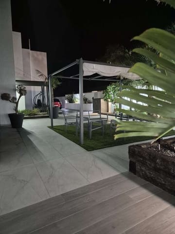 4 slaapkamer Halfvrijstaande villa te koop in L'Ametlla de Mar met zwembad - € 459.000 (Ref: 9209092)