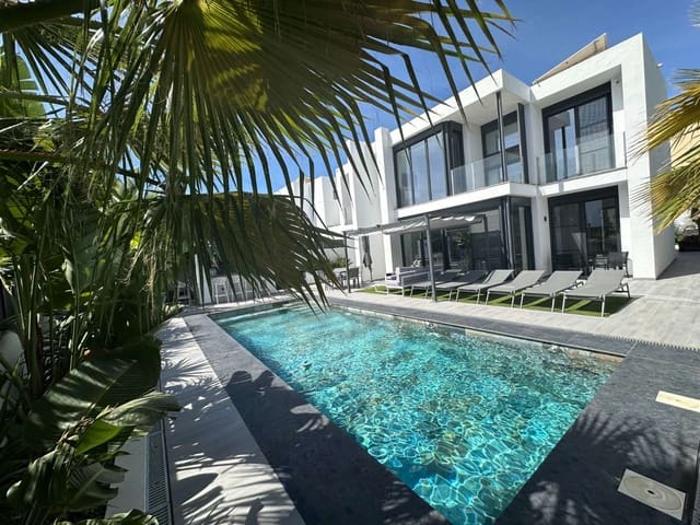 4 slaapkamer Halfvrijstaande villa te koop in L'Ametlla de Mar met zwembad - € 459.000 (Ref: 9209092)