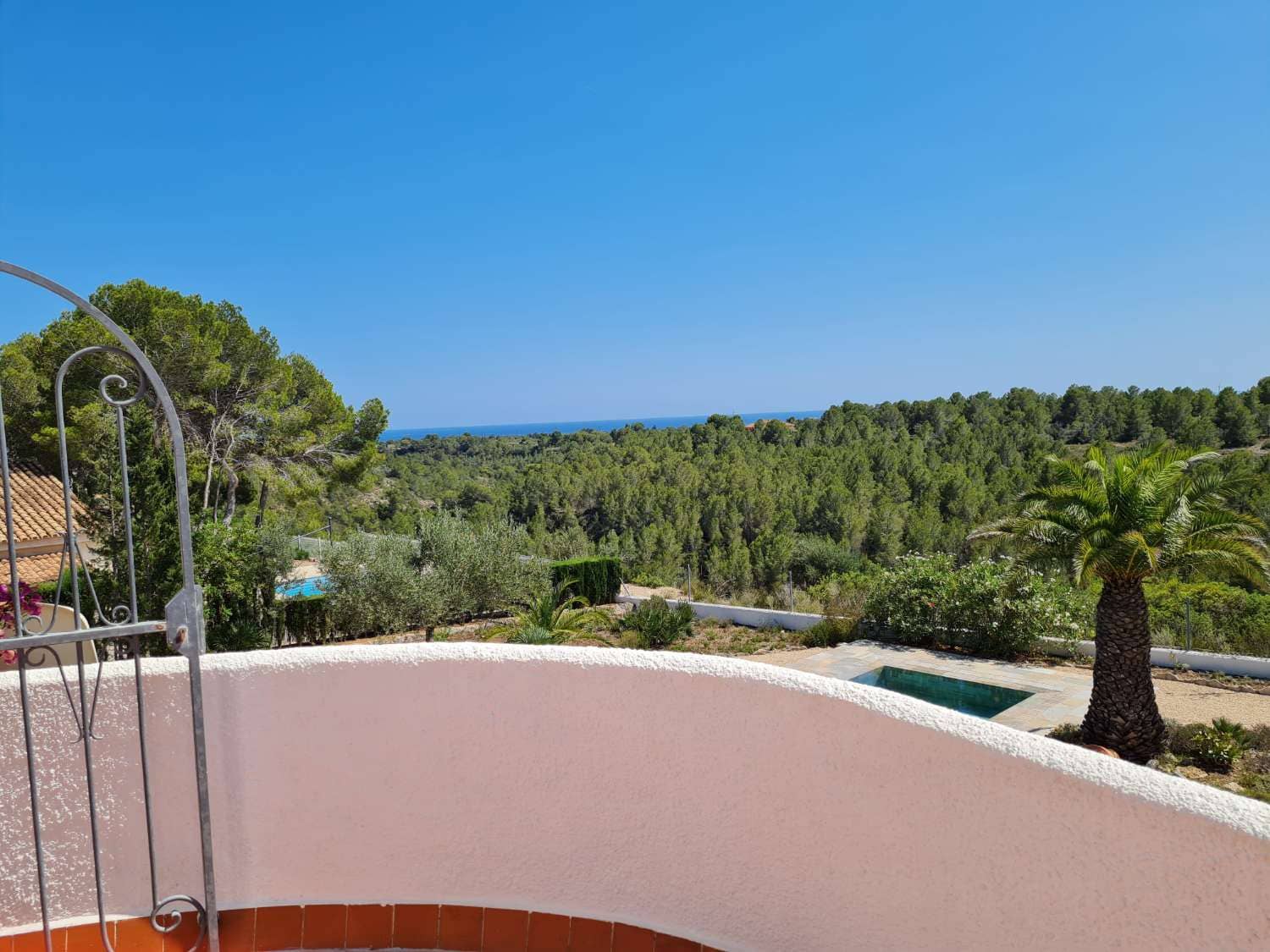 3 makuuhuone Huvila myytävänä paikassa L'Ametlla de Mar mukana uima-altaan 
autotalli - 480 000 € (Ref: 9276156)