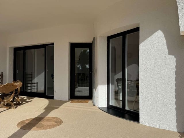 3 makuuhuone Huvila myytävänä paikassa L'Ametlla de Mar mukana uima-altaan 
autotalli - 480 000 € (Ref: 9276156)