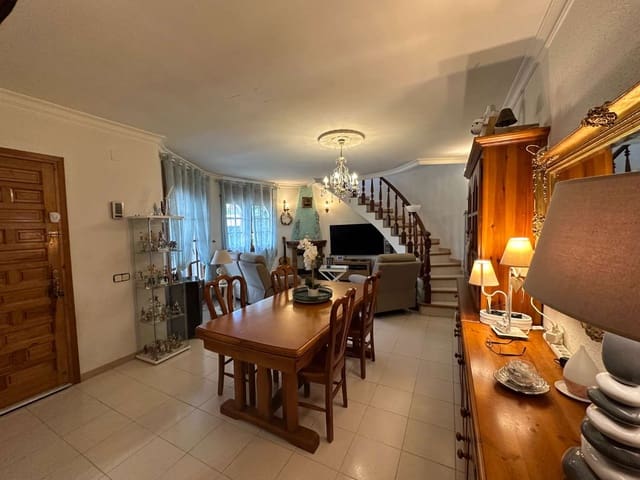 3 bedroom Villa for sale in L'Ametlla de Mar with pool - € 363,000 (Ref: 9347003)