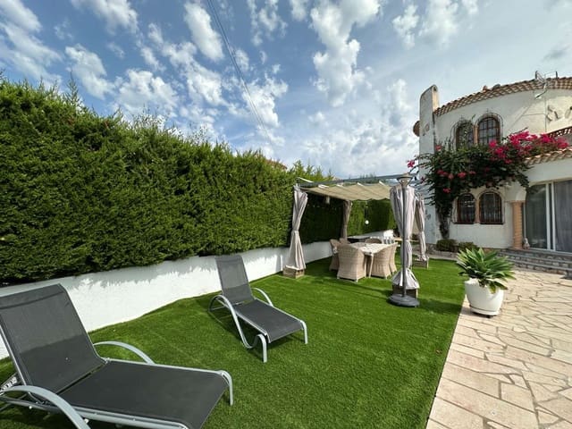 3 bedroom Villa for sale in L'Ametlla de Mar with pool - € 363,000 (Ref: 9347003)