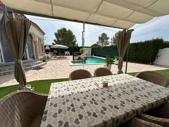 3 bedroom Villa for sale in L'Ametlla de Mar with pool - € 363,000 (Ref: 9347003)