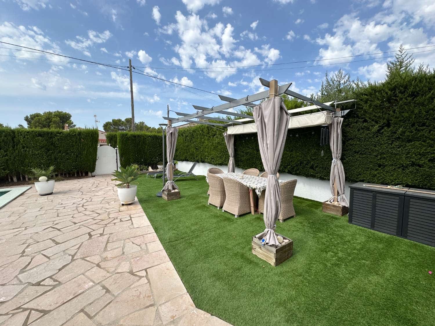 3 makuuhuone Huvila myytävänä paikassa L'Ametlla de Mar mukana uima-altaan - 363 000 € (Ref: 9347003)