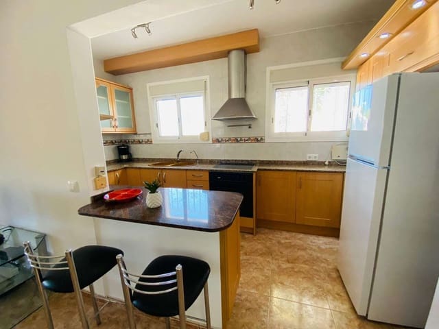 4 chambre Villa/Maison à vendre à L'Ametlla de Mar avec piscine garage - 285 000 € (Ref: 9347004)