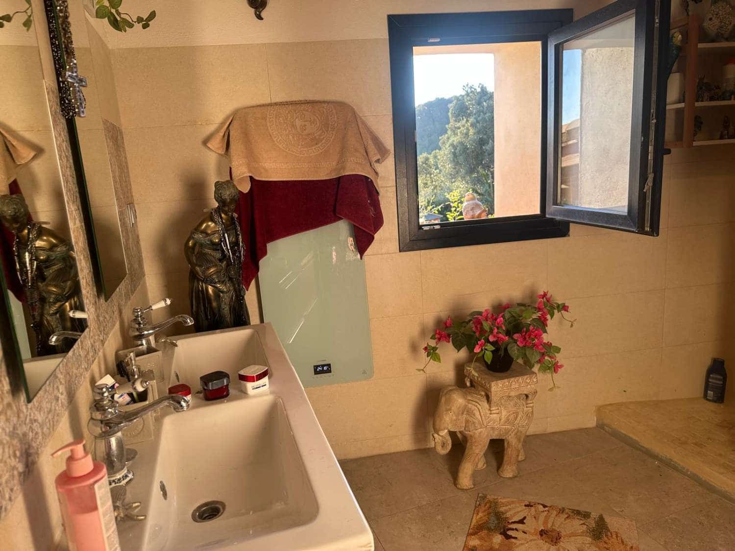 3 sovrum Finca/Hus på landet till salu i L'Ametlla de Mar med pool - 950 000 € (Ref: 9387617)