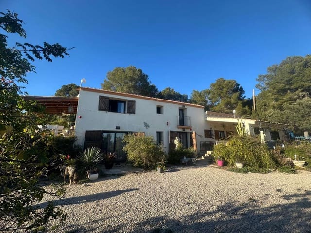 3 bedroom Finca/Country House for sale in L'Ametlla de Mar with pool - € 950,000 (Ref: 9387617)