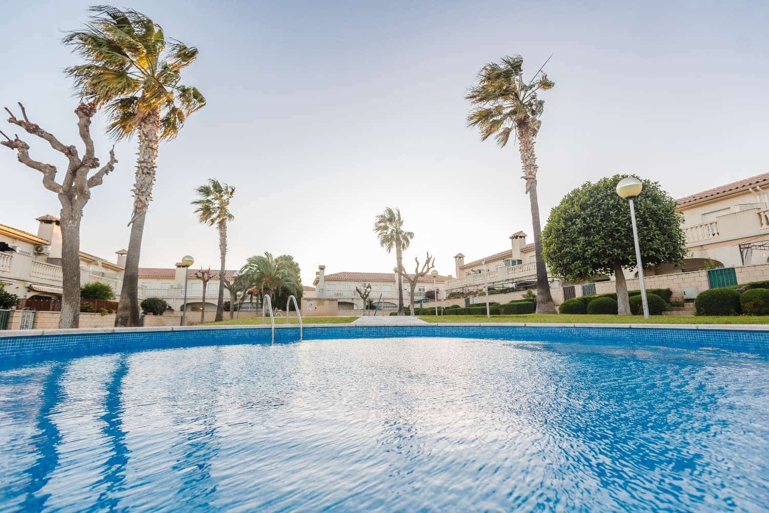 3 soverom Rekkehus til salgs i Mont-roig del Camp med svømmebasseng - € 265 000 (Ref: 9448987)