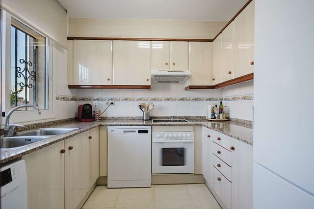 3 soverom Rekkehus til salgs i Mont-roig del Camp med svømmebasseng - € 265 000 (Ref: 9448987)