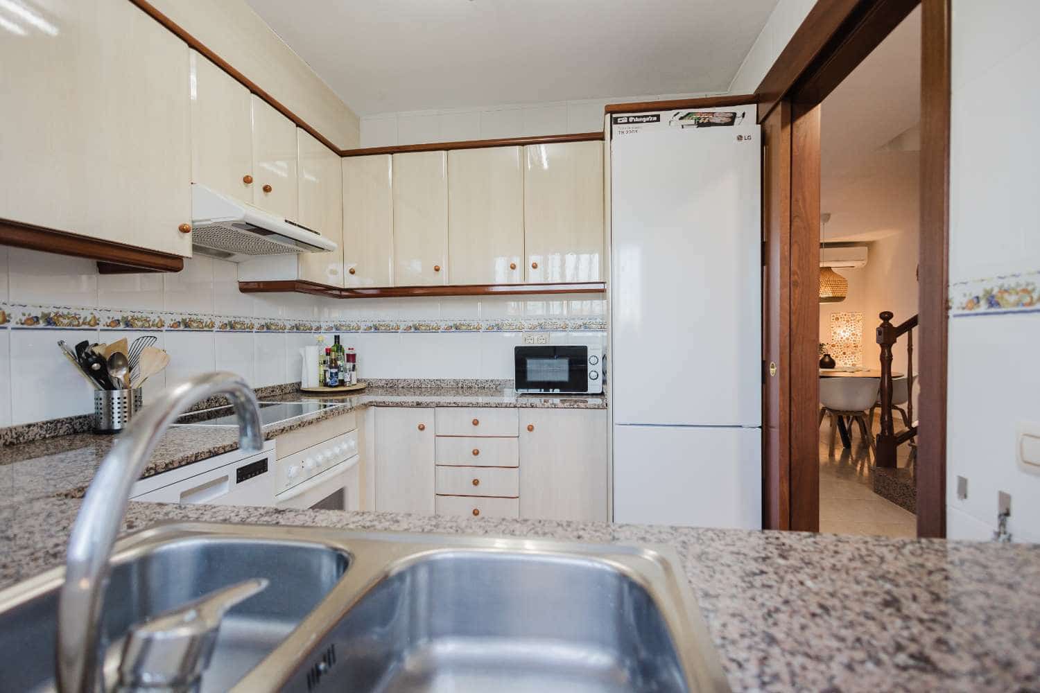 3 soverom Rekkehus til salgs i Mont-roig del Camp med svømmebasseng - € 265 000 (Ref: 9448987)