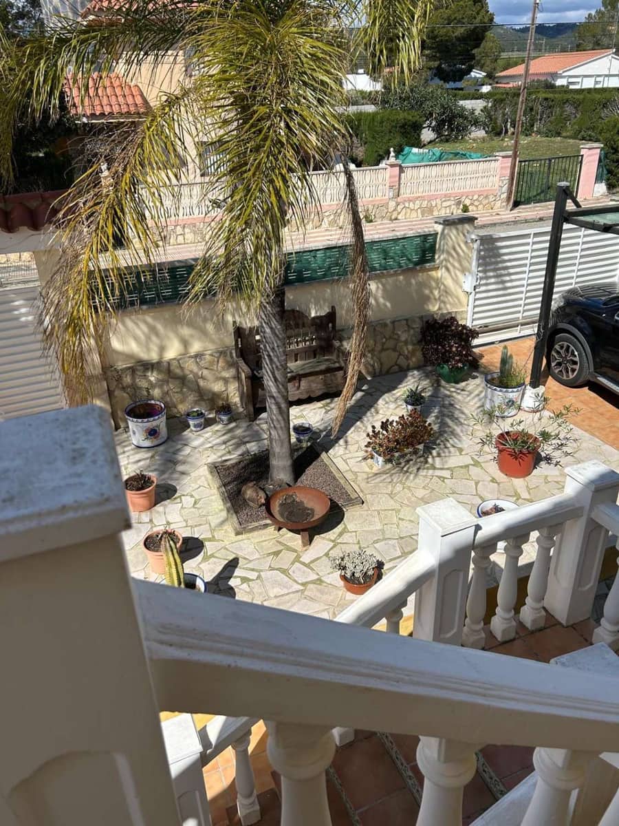 4 bedroom Villa for sale in L'Ametlla de Mar with pool - € 330,000 (Ref: 9535586)