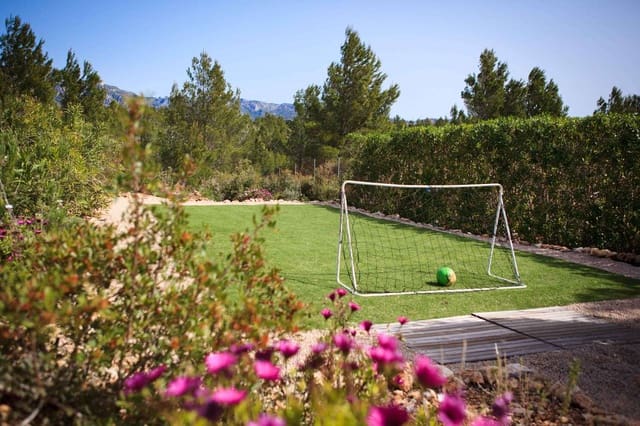 5 quarto Moradia para venda em L'Ametlla de Mar com piscina garagem - 810 000 € (Ref: 9599357)